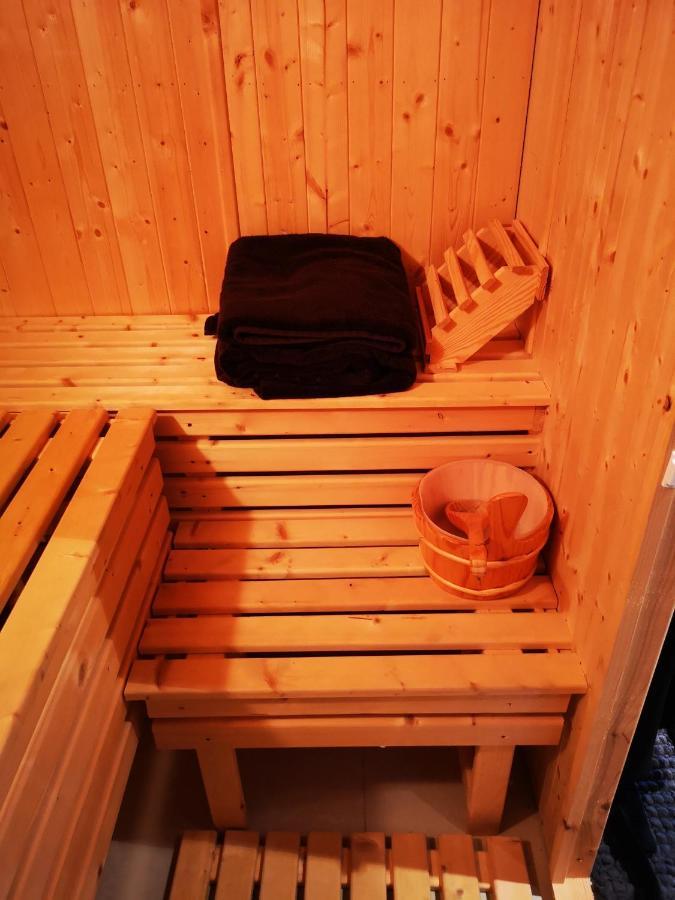 Forest Path Luxury Studio Apartment With Large Bedroom Bathroom And Sauna Sleeps Up To 4 Ballynahinch Екстериор снимка