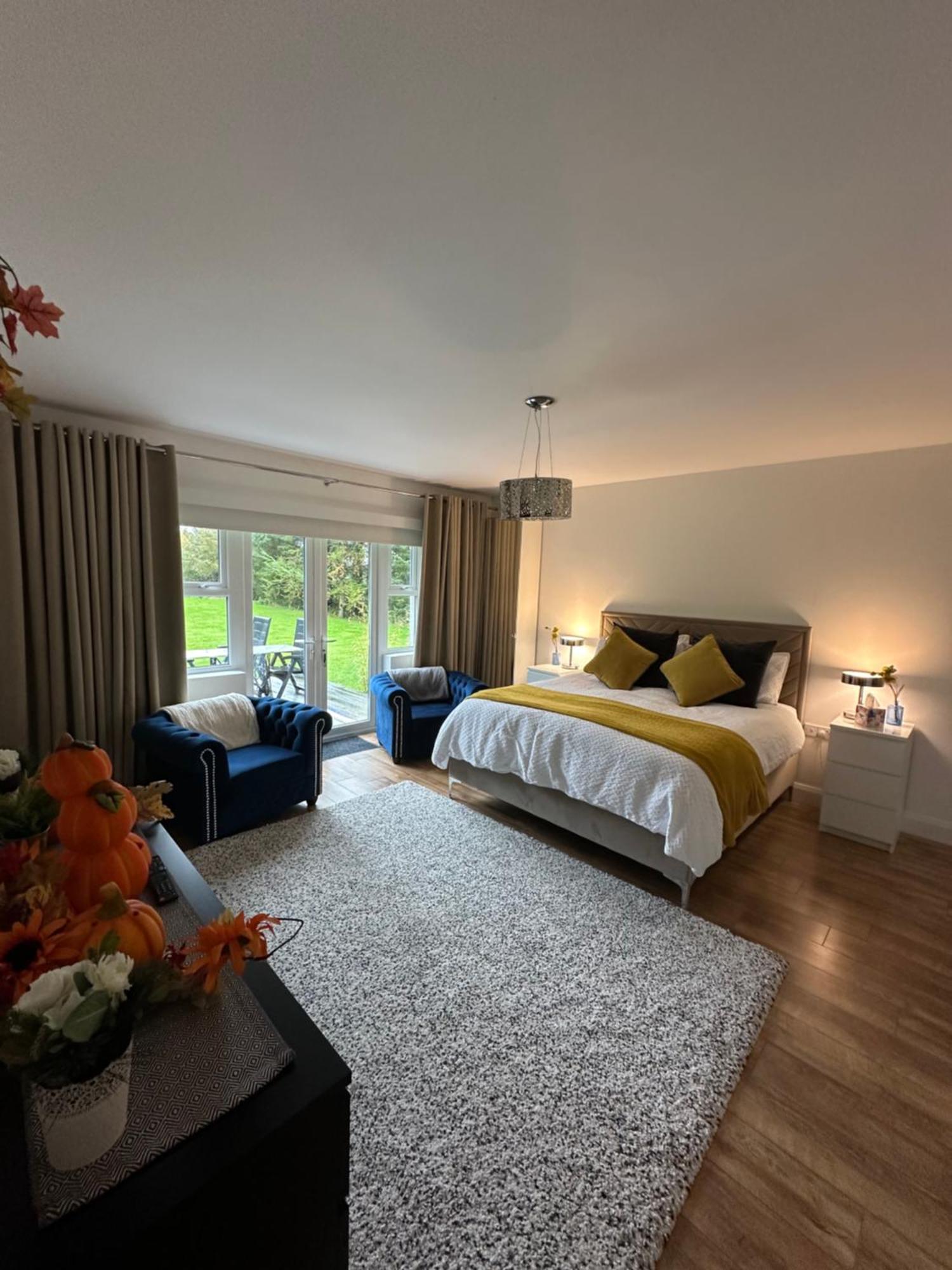 Forest Path Luxury Studio Apartment With Large Bedroom Bathroom And Sauna Sleeps Up To 4 Ballynahinch Екстериор снимка