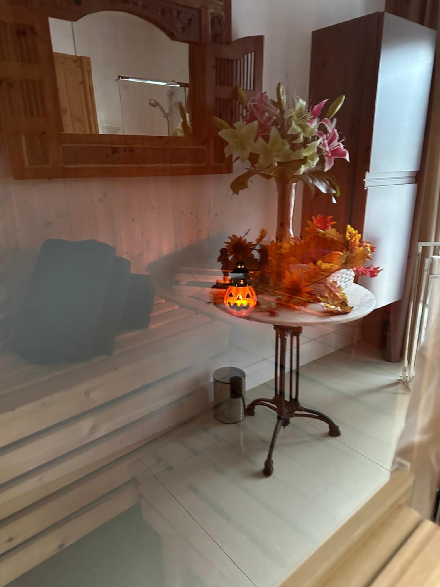 Forest Path Luxury Studio Apartment With Large Bedroom Bathroom And Sauna Sleeps Up To 4 Ballynahinch Екстериор снимка